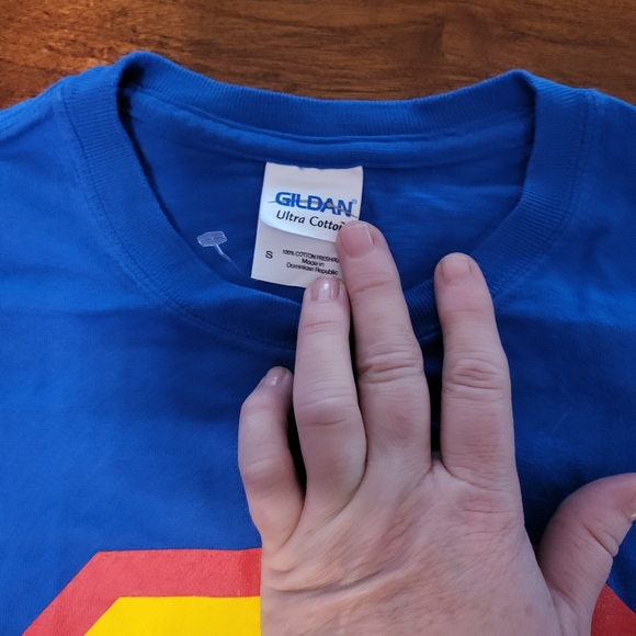 Buc-ees T - Picture 3 of 3